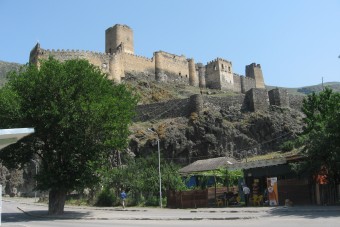 Bild: Die Burg muss erklommen werden