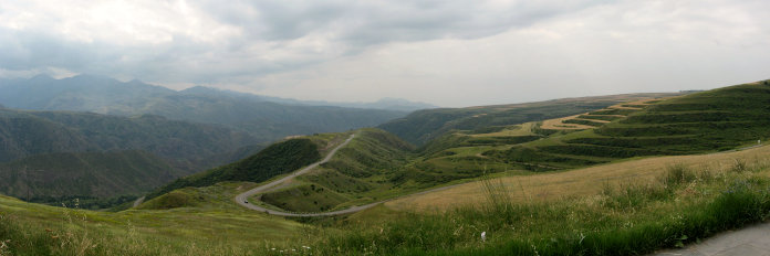Bild: Weite Landschaft in Berg-Karabach