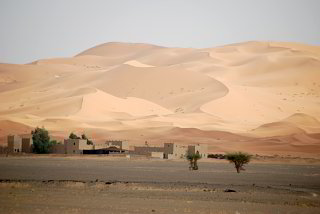 Eine Unterkunft am Rand der Wüste