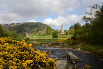 Bild: Die Klosteranlage von Glendalough