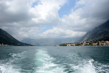 Bild: Wolken über der Bucht von Kotor