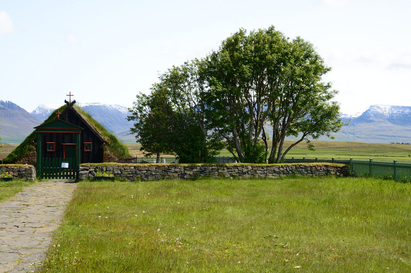 Die alte Torfkirche Víðimýrarkirkja