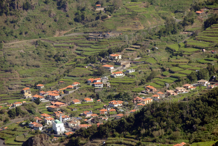 Blick auf das Hotel Solar da Bica in Lameiros