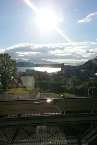 Bild: Blick aus dem Fenster auf die Bucht von Oban