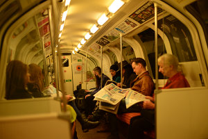 Bild: In der winzigen U-Bahn