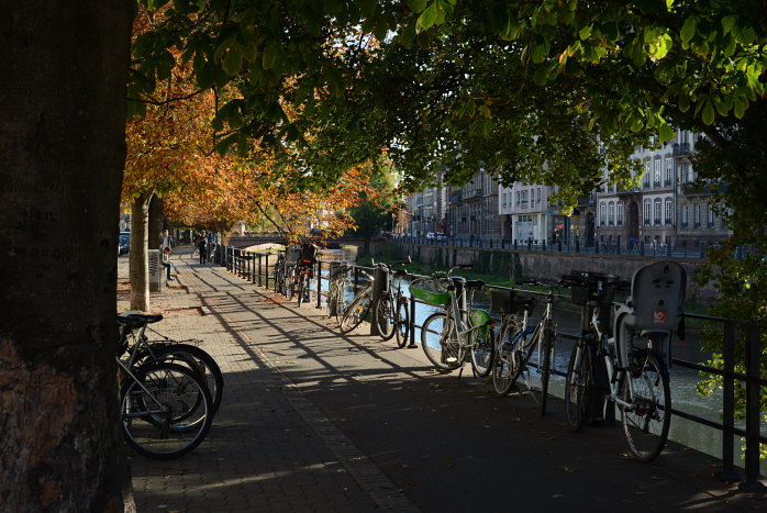 An einem Kanal