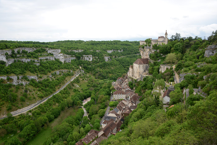 Rocamadour und die gegenüberliegende Talseite