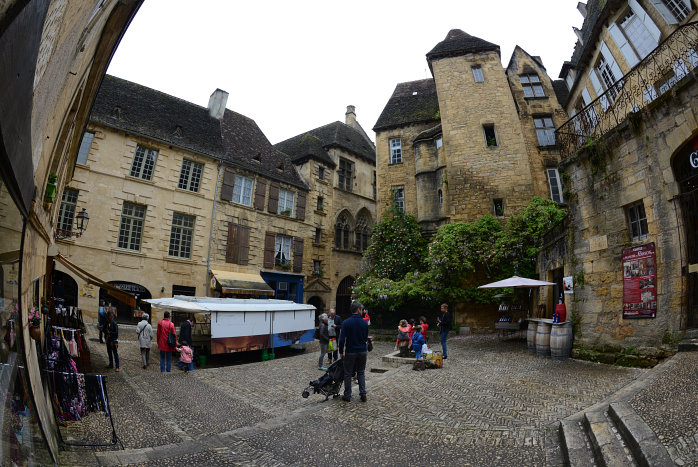 Auf dem Markt in Sarlat