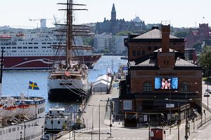 Bild: Das Fotografiemuseum direkt am Wasser