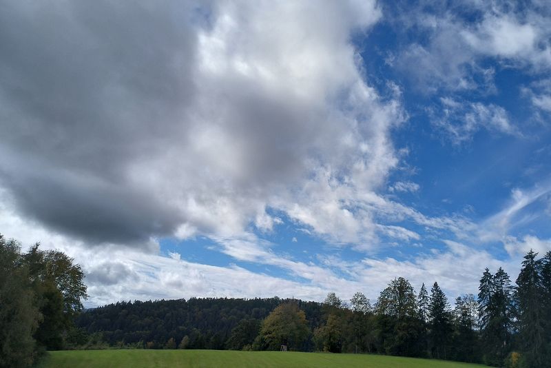 Die ersten Wolken ziehen auf