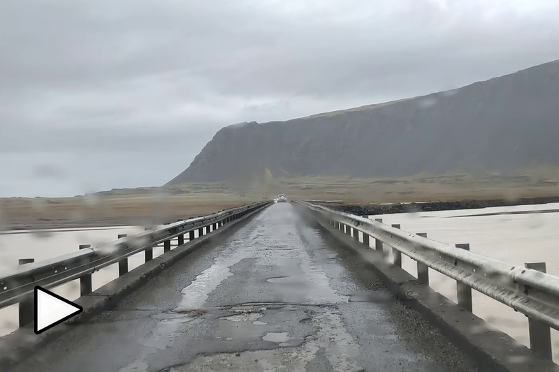 Am Skógafoss Am Skógafoss